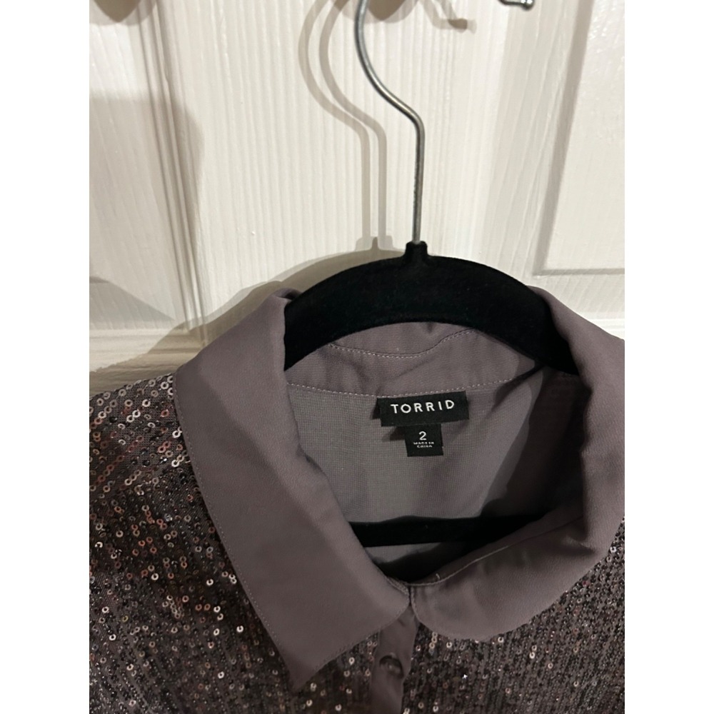 Torrid Size 2 Madison Sequins‎ Button Front Shirt Long Sleeve Blouse Purple - Picture 12 of 15